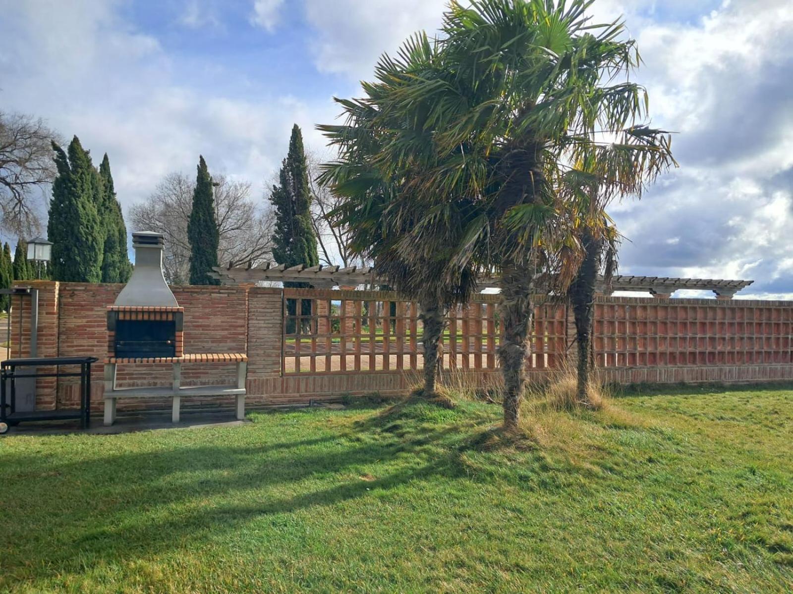 Вілла La Casona Del Tormes Almenara de Tormes Екстер'єр фото