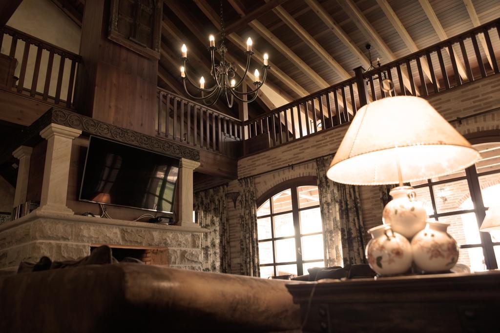 Вілла La Casona Del Tormes Almenara de Tormes Екстер'єр фото